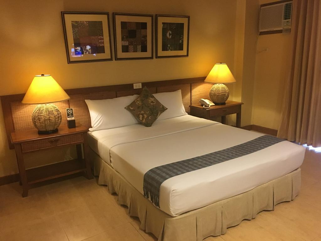 Java Hotel Laoag Exteriér fotografie