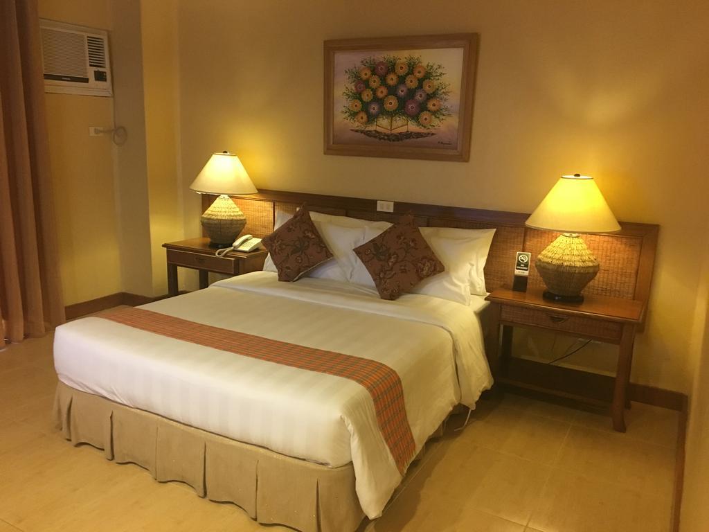 Java Hotel Laoag Exteriér fotografie