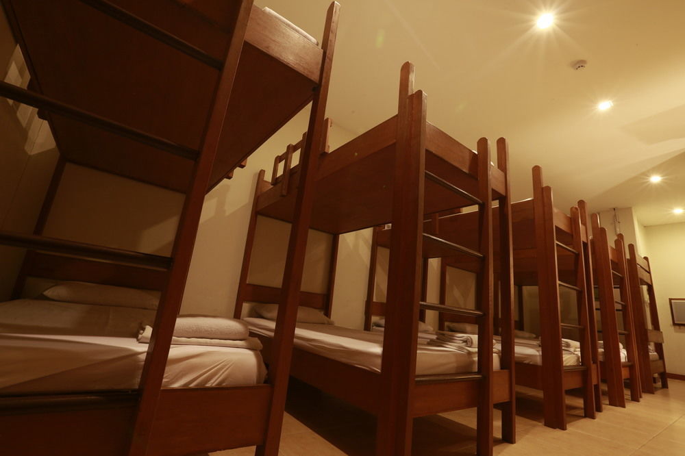Java Hotel Laoag Exteriér fotografie