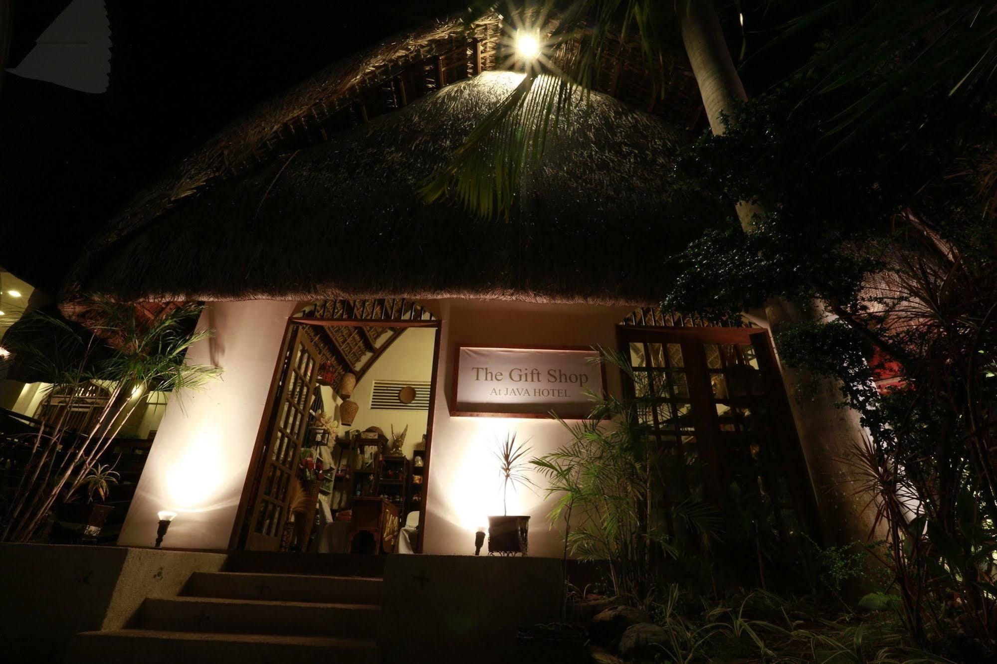 Java Hotel Laoag Exteriér fotografie